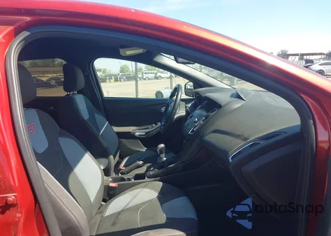 2018 Ford Focus St from USA, damaged, VIN 1FADP3L90JL289959